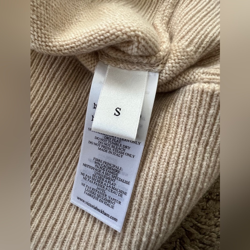 VICTORIA BECKHAM Cashmere Turtleneck Sweater In Cream . Size S - Picture 7 of 8